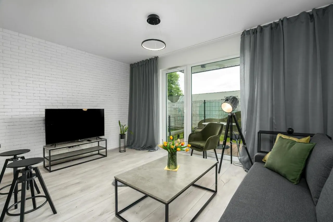 Esencja Apartments With Free Parking Garbary 104 By Noclegi Renters Poznań 0*,  Polska