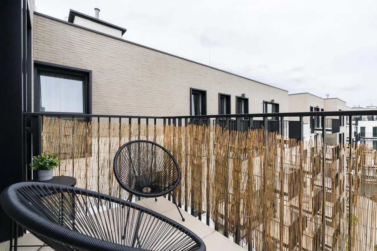 Esencja Apartments With Free Parking Garbary 104 By Noclegi Renters Poznań Polska