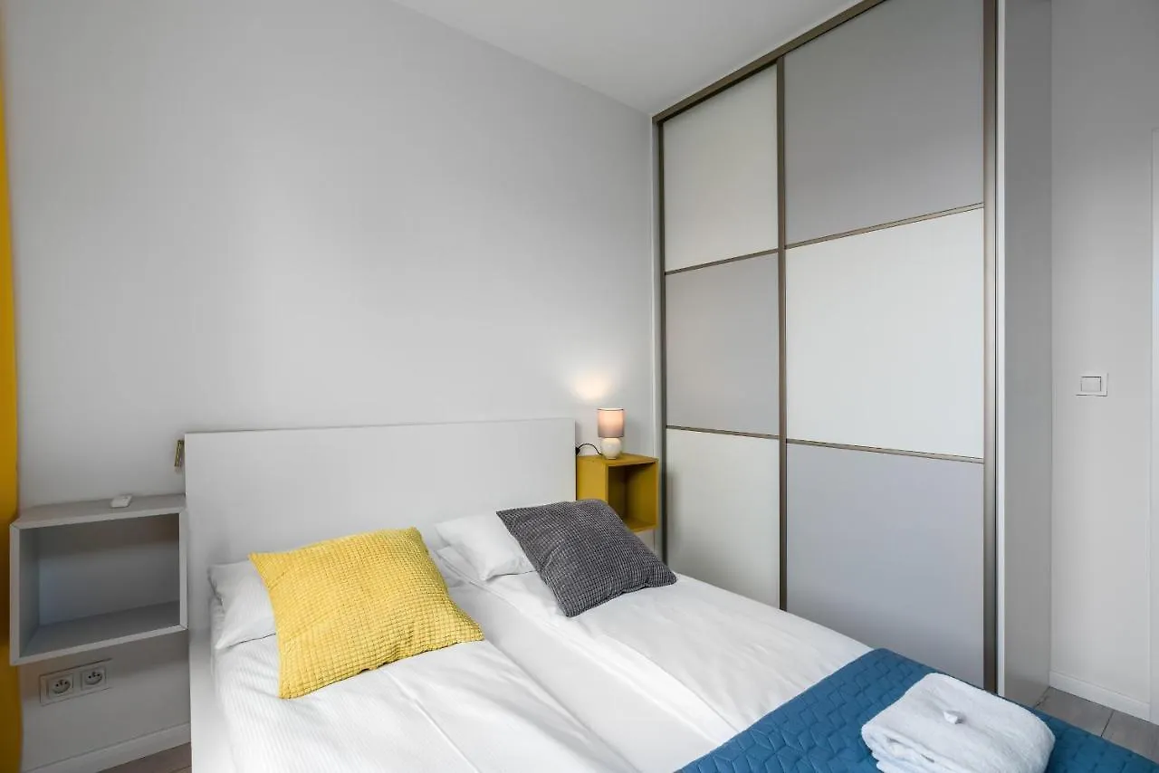 Esencja Apartments With Free Parking Garbary 104 By Noclegi Renters Poznaň Polsko