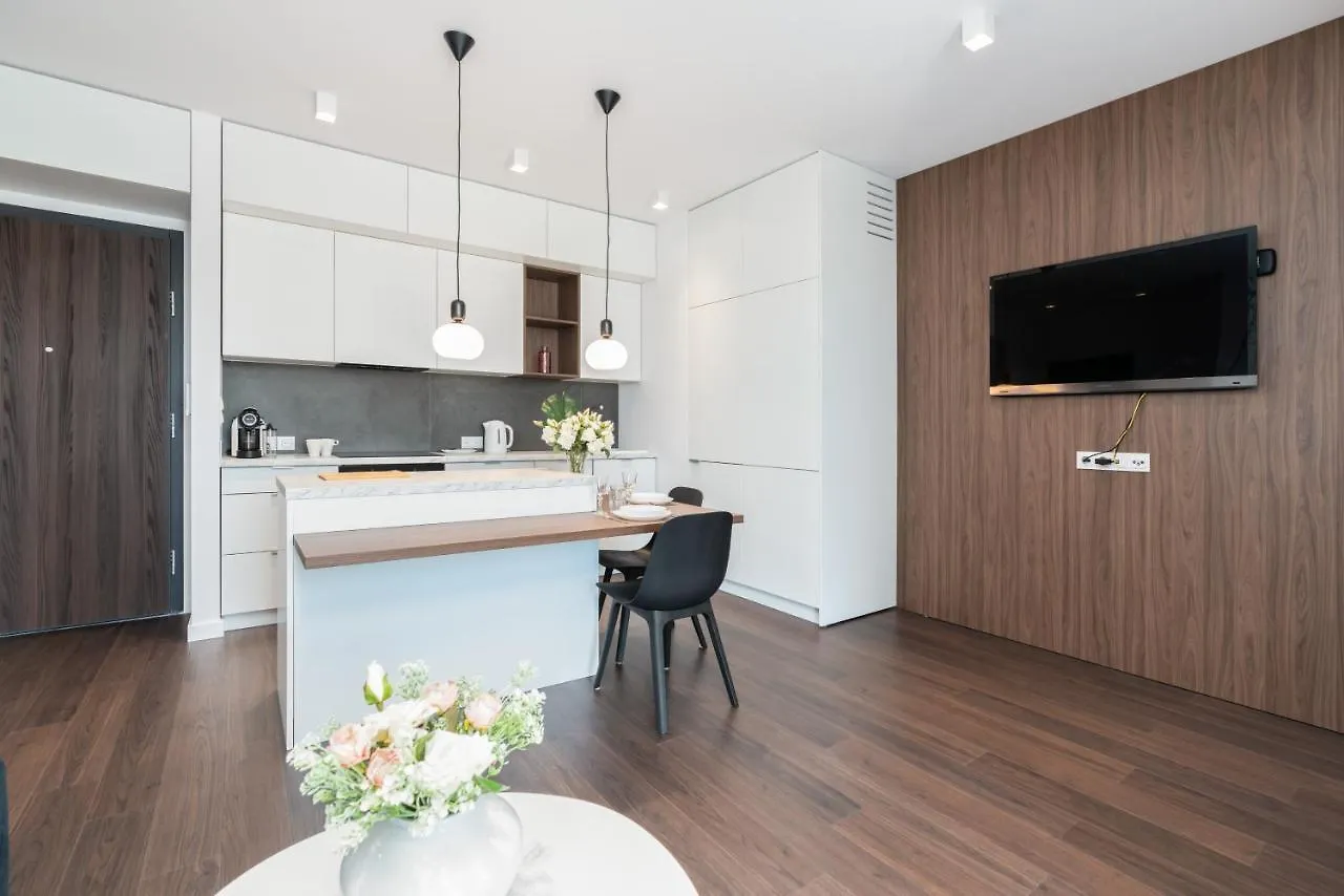 Esencja Apartments With Free Parking Garbary 104 By Noclegi Renters Poznaň