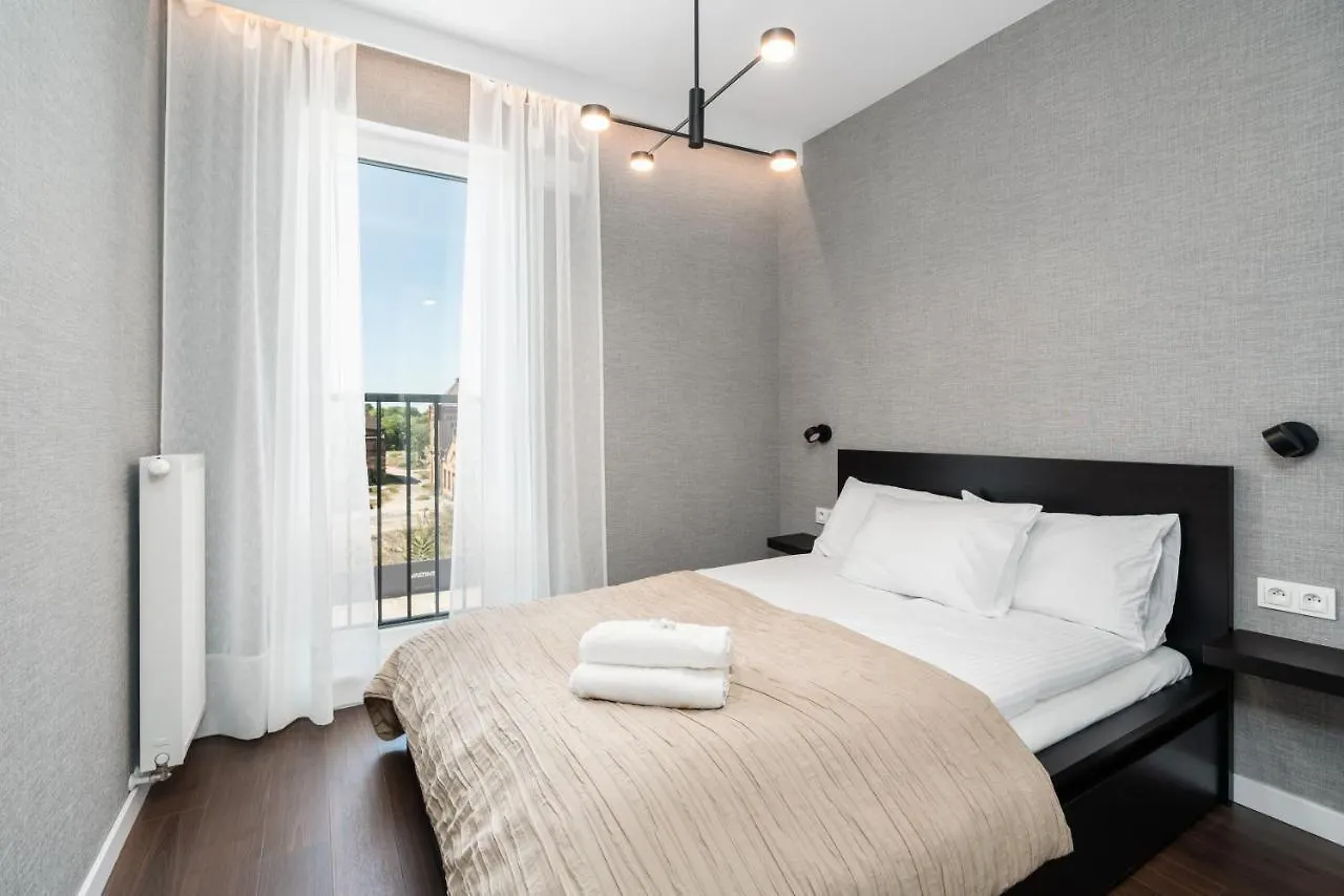 Esencja Apartments With Free Parking Garbary 104 By Noclegi Renters Poznaň 0*,