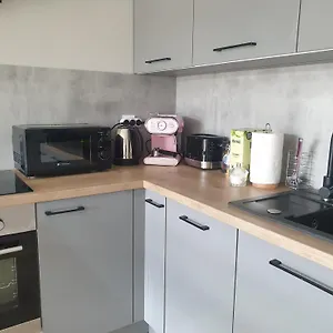 Totu Today-stara Cegielnia Apartamenty, Faktura Vat, Self Check-in Apartament